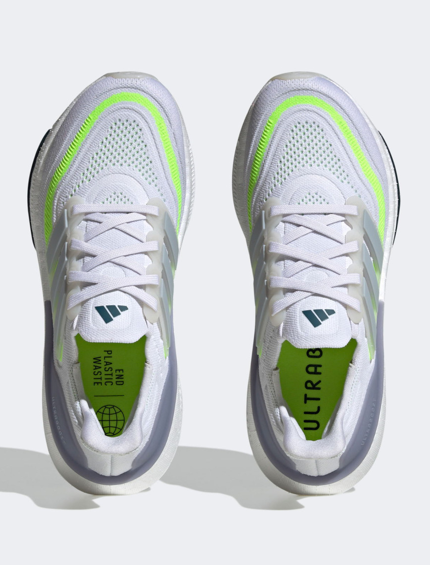 adidas Ultraboost Light Kadın Beyaz Koşu Ayakkabısı adidas Ultraboost Light Kadın Beyaz Koşu Ayakkabısı