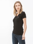 Lacoste Kadın Slim Fit V Yaka Siyah T-Shirt