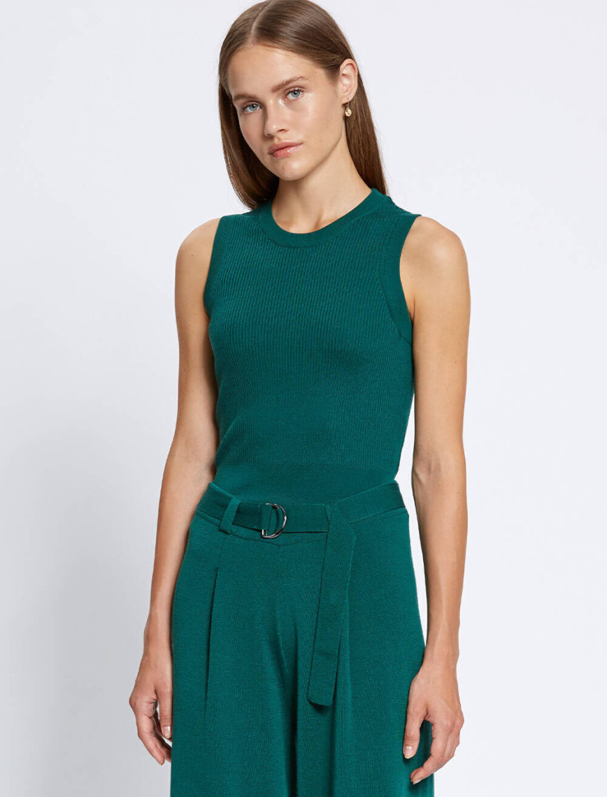 Knitss Extrafıne Merino Yün Kolsuz Yeşil Triko Üst Knitss Extrafıne Merino Yün Kolsuz Yeşil Triko Üst