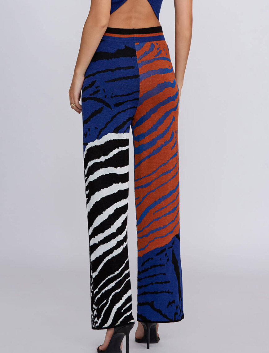 Knitss Jakar Desen Bol Kesim Triko Pantolon Knitss Jakar Desen Bol Kesim Triko Pantolon