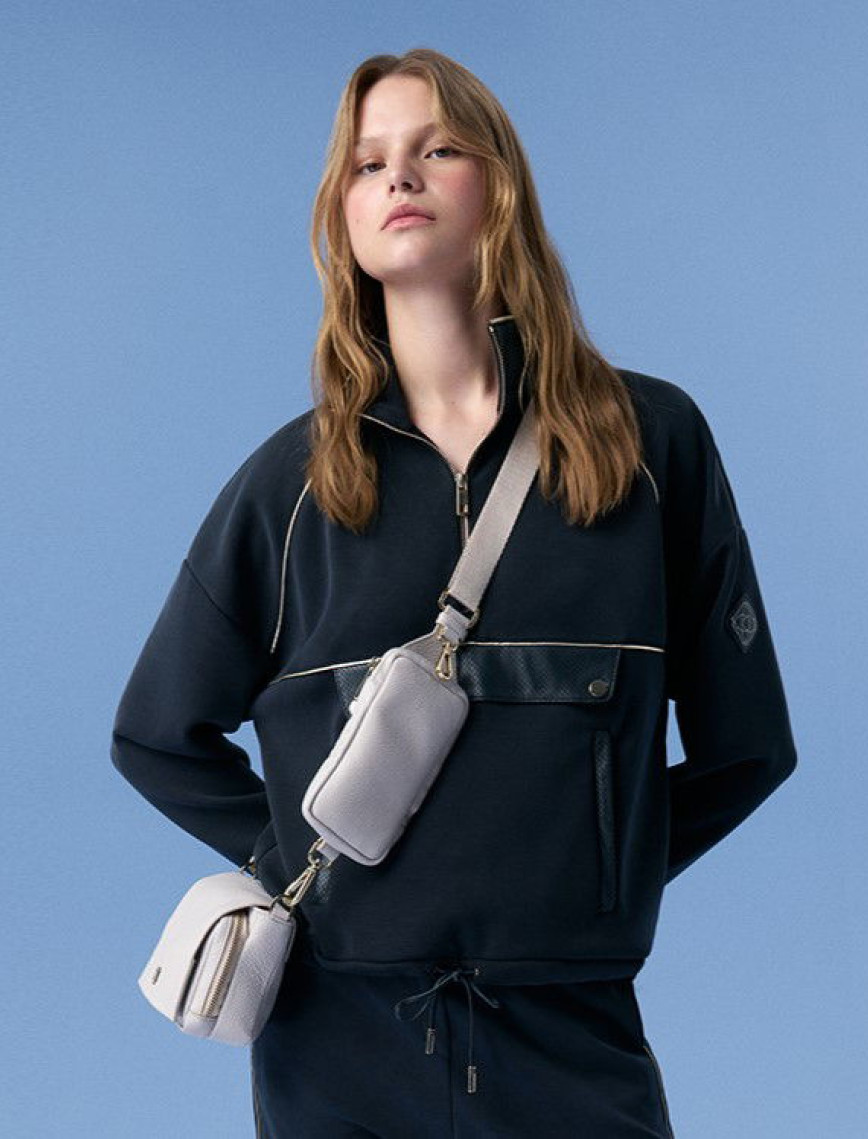 Altessa Siyah Kadın Deri Detaylı Sweatshirt Altessa Siyah Kadın Deri Detaylı Sweatshirt