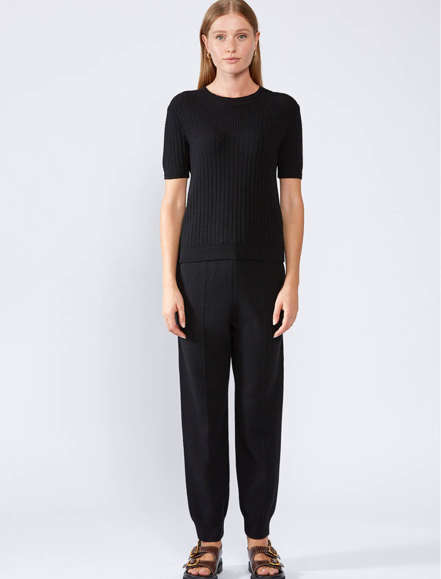 Knitss Örgü Detaylı Siyah Triko Üst Knitss Örgü Detaylı Siyah Triko Üst