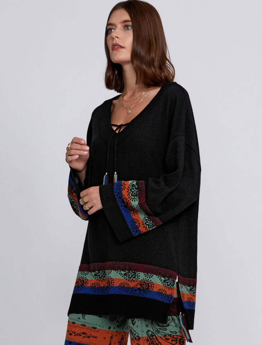 Knitss Kaşmir Yün Karışımlı V Yaka Siyah Triko Tunik Knitss Kaşmir Yün Karışımlı V Yaka Siyah Triko Tunik