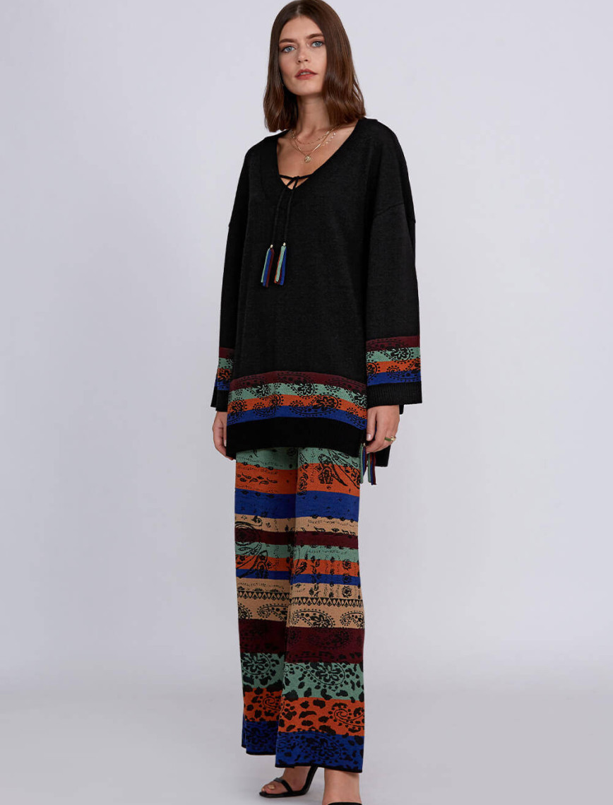 Knitss Kaşmir Yün Karışımlı V Yaka Siyah Triko Tunik Knitss Kaşmir Yün Karışımlı V Yaka Siyah Triko Tunik