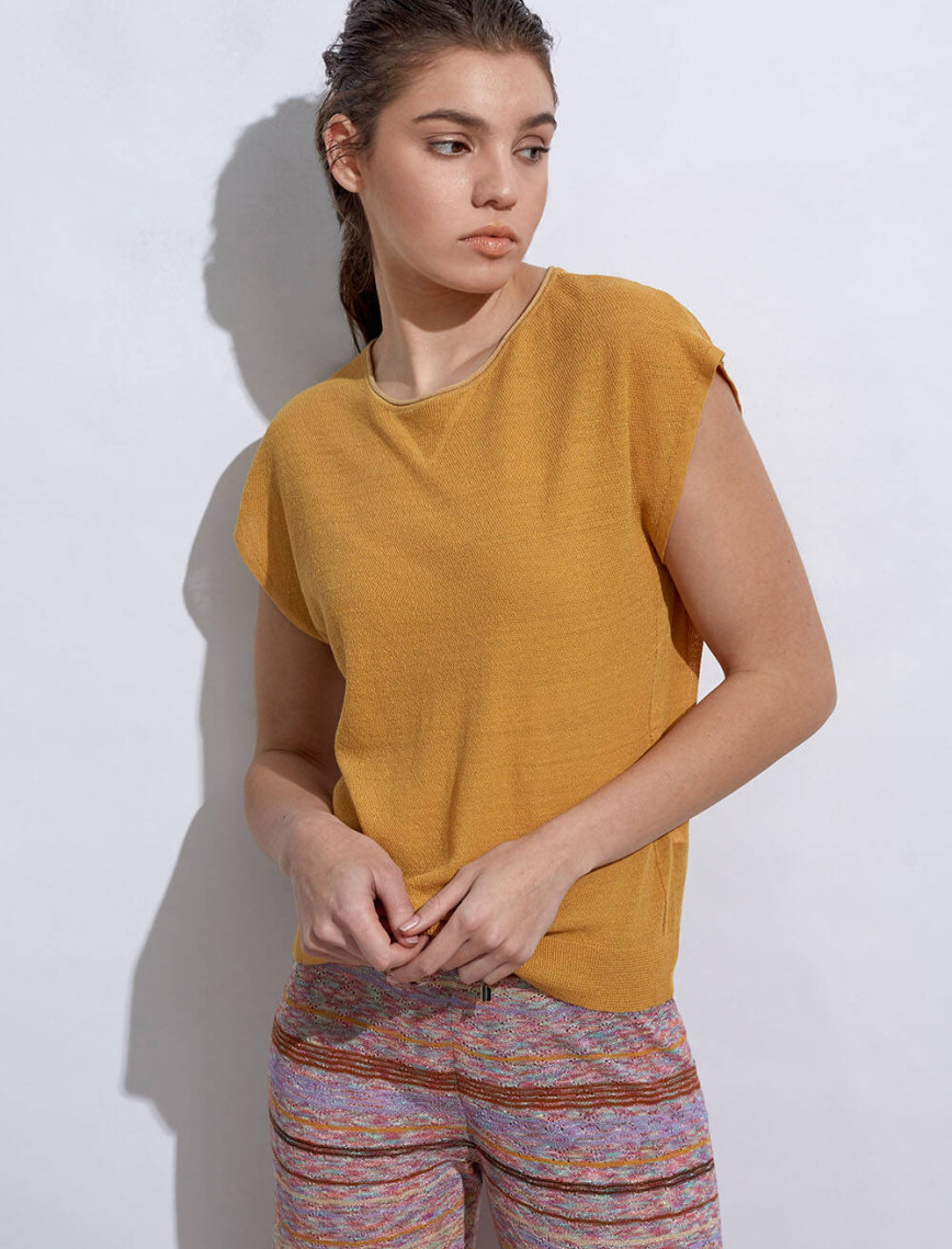 Knitss Keten Kolsuz Sarı Triko Üst Knitss Keten Kolsuz Sarı Triko Üst