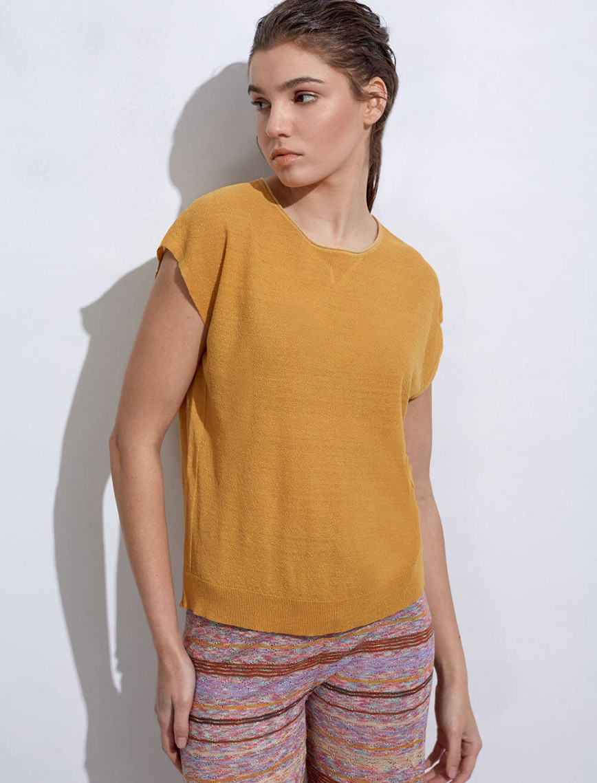 Knitss Keten Kolsuz Sarı Triko Üst Knitss Keten Kolsuz Sarı Triko Üst