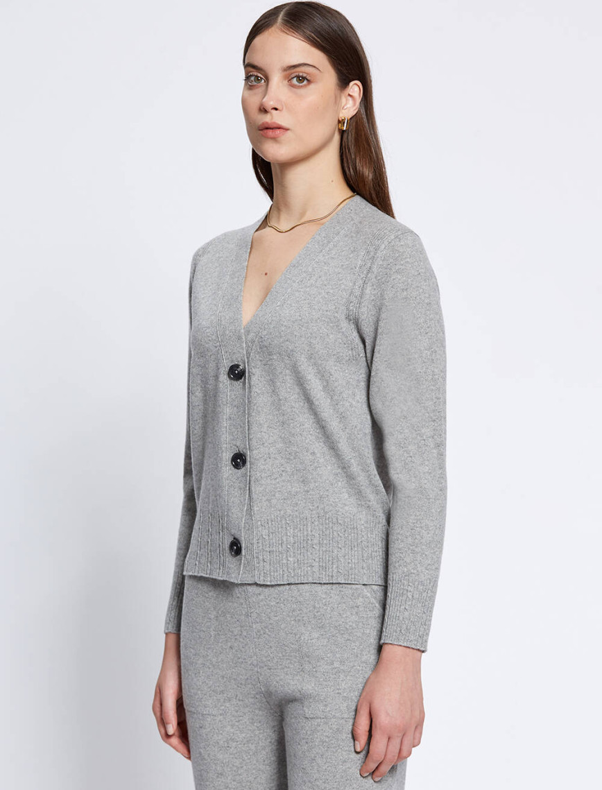 Knitss Saç Örgü Detaylı Gri Kaşmir Triko Hırka Knitss Saç Örgü Detaylı Gri Kaşmir Triko Hırka