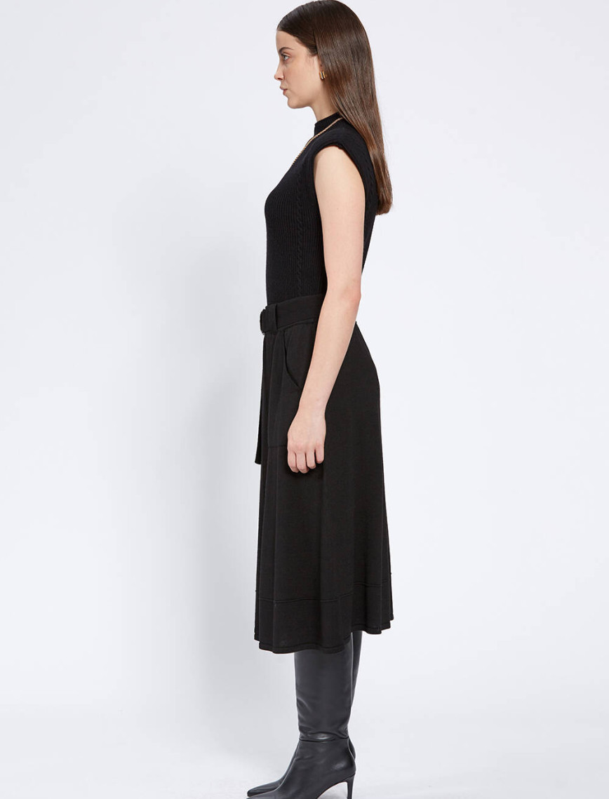 Knitss Kemer Detaylı Merino Yün Siyah Triko Etek Knitss Kemer Detaylı Merino Yün Siyah Triko Etek