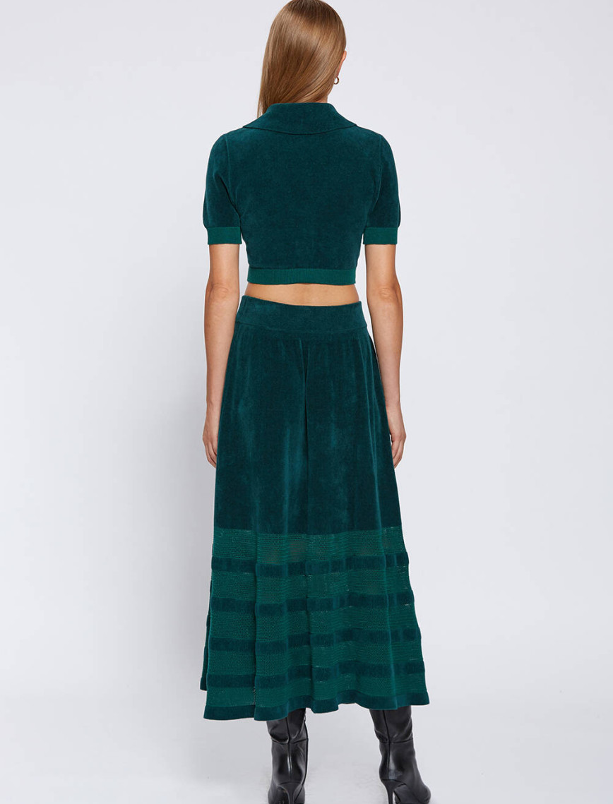 Knitss Taşlı Düğmeli Yeşil Crop Triko Üst Knitss Taşlı Düğmeli Yeşil Crop Triko Üst