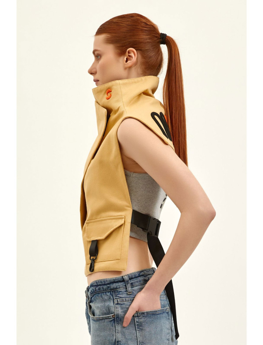 Nasaqu Unisex Ush Yüksek Yaka Bej Yelek