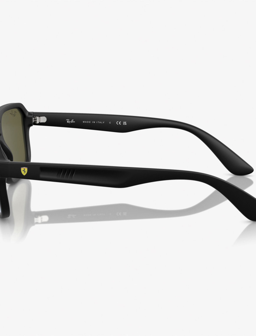 RAY-BAN 0RB4414M Nylon Unisex Siyah Güneş Gözlüğü RAY-BAN 0RB4414M Nylon Unisex Siyah Güneş Gözlüğü