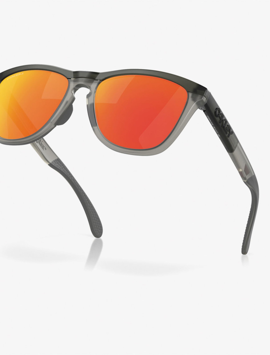 OAKLEY 0OO9284 Injected Erkek Gri Güneş Gözlüğü OAKLEY 0OO9284 Injected Erkek Gri Güneş Gözlüğü