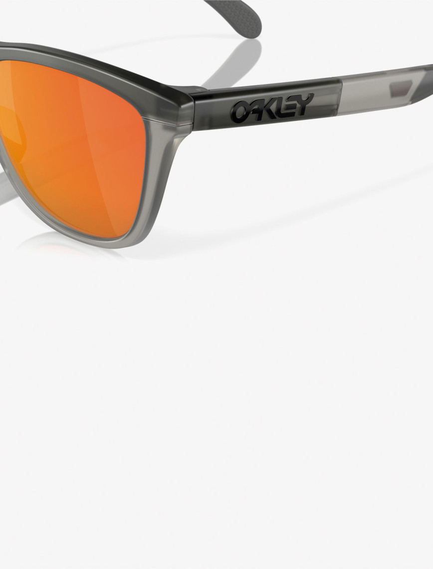 OAKLEY 0OO9284 Injected Erkek Gri Güneş Gözlüğü OAKLEY 0OO9284 Injected Erkek Gri Güneş Gözlüğü
