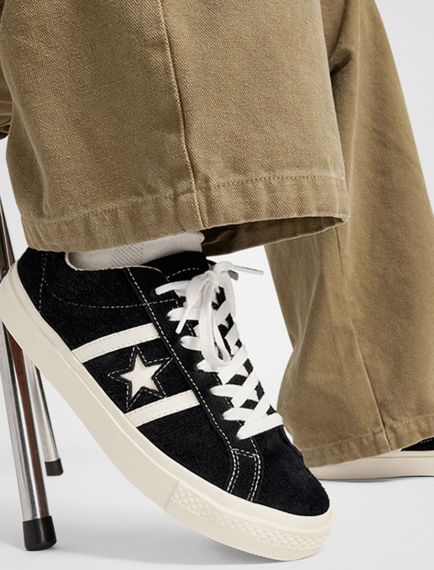 Converse One Star Academy Pro Suede Unisex Siyah Sneaker Converse One Star Academy Pro Suede Unisex Siyah Sneaker