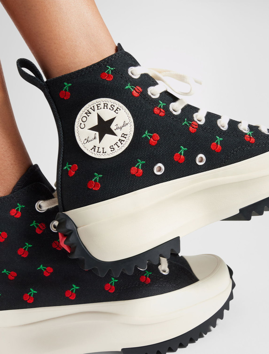 Converse Run Star Hike Platform Cherries Unisex Siyah Sneaker Converse Run Star Hike Platform Cherries Unisex Siyah Sneaker