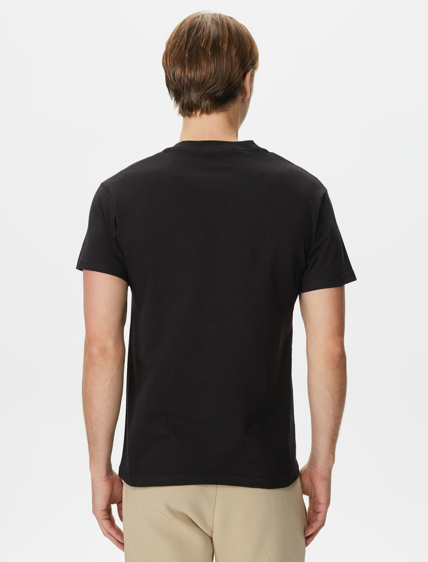 Primitive Essence Erkek Siyah T-Shirt Primitive Essence Erkek Siyah T-Shirt