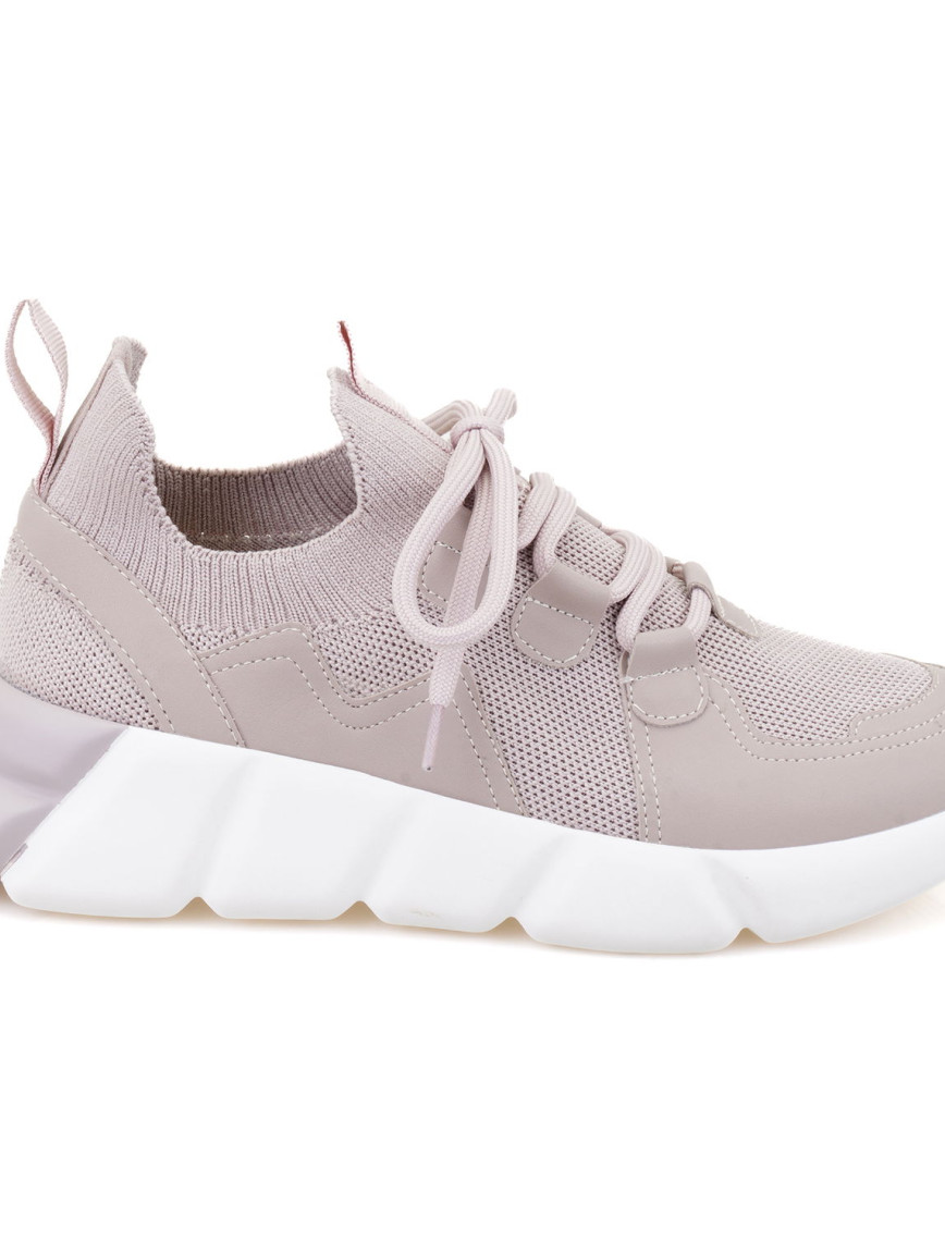 Kadın Bej Spor Ayakkabı Kadın Bej Spor Ayakkabı