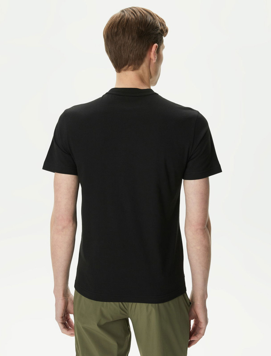 Lacoste Erkek Regular Fit Bisiklet Yaka Baskılı Siyah T-Shirt Lacoste Erkek Regular Fit Bisiklet Yaka Baskılı Siyah T-Shirt