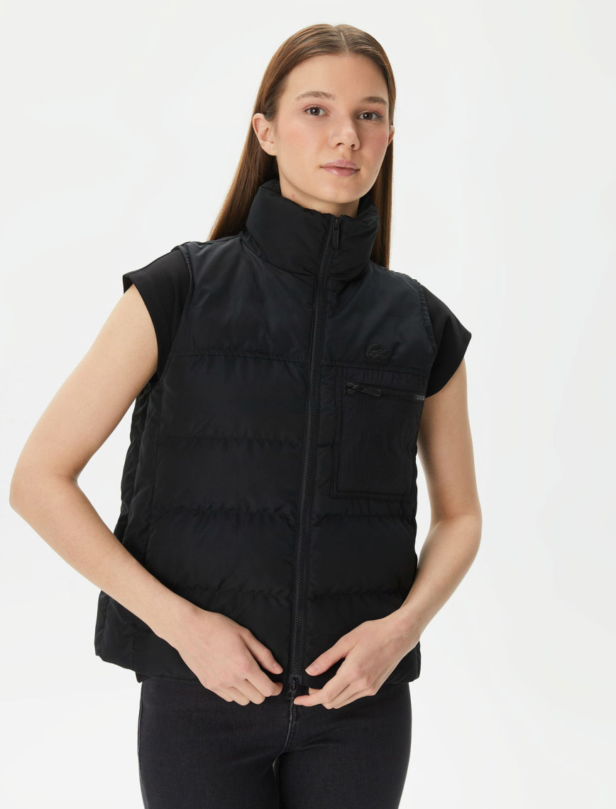 Lacoste Kadın Dik Yaka Kapitone Siyah Yelek Lacoste Kadın Dik Yaka Kapitone Siyah Yelek