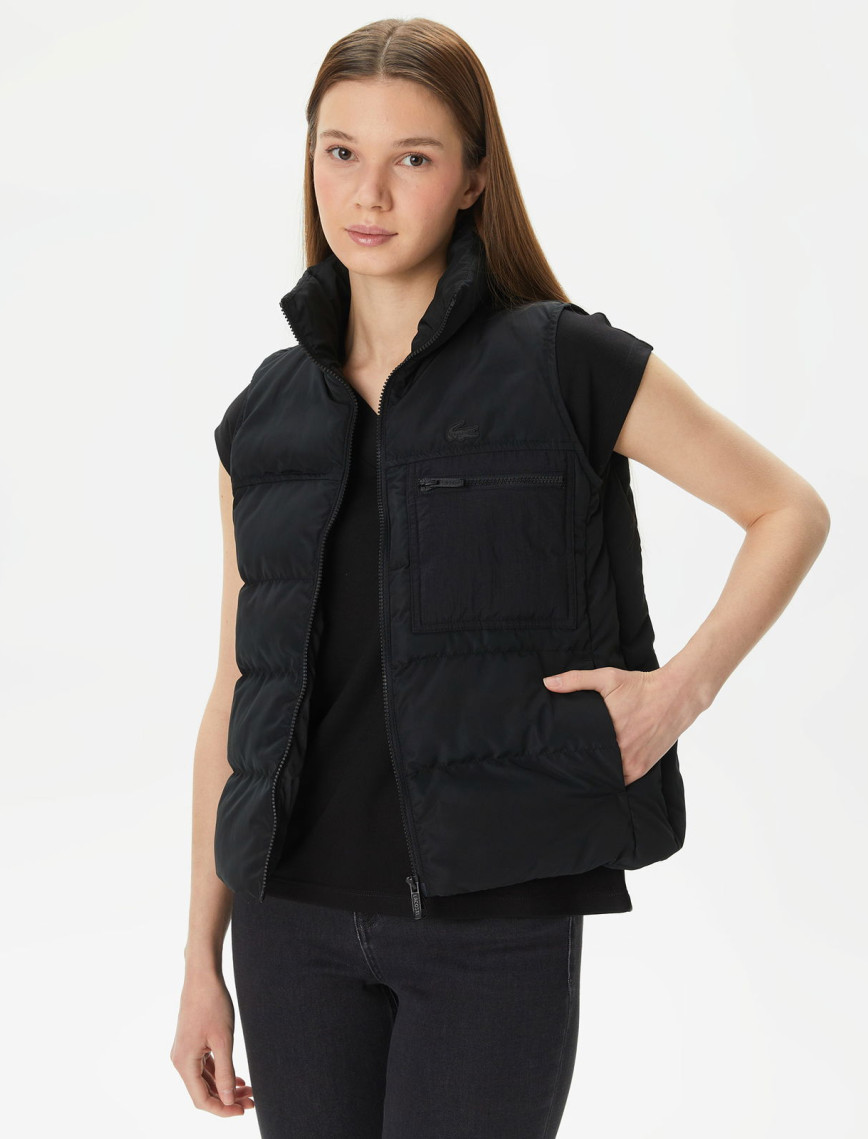 Lacoste Kadın Dik Yaka Kapitone Siyah Yelek Lacoste Kadın Dik Yaka Kapitone Siyah Yelek