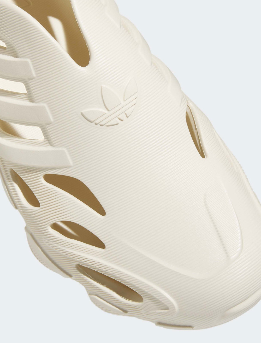 adidas Originals Adifom Supernova Unisex Beyaz Spor Ayakkabı adidas Originals Adifom Supernova Unisex Beyaz Spor Ayakkabı