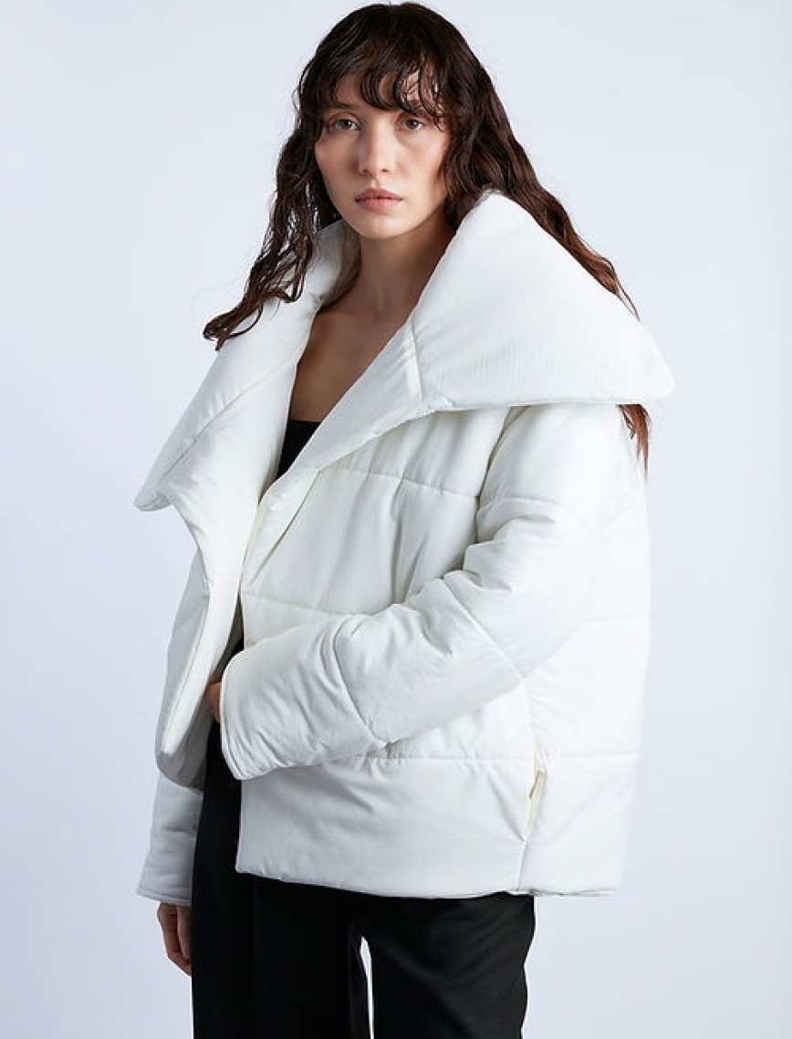 Wabi Sabi Kadın Beyaz Cozy Asimetrik Mont Wabi Sabi Kadın Beyaz Cozy Asimetrik Mont