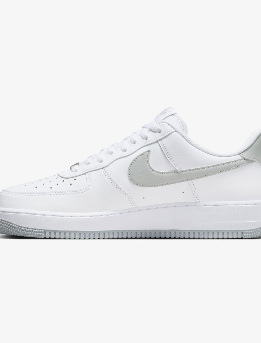 Nike Air Force 1 '07 Erkek Beyaz Spor Ayakkabı Nike Air Force 1 '07 Erkek Beyaz Spor Ayakkabı