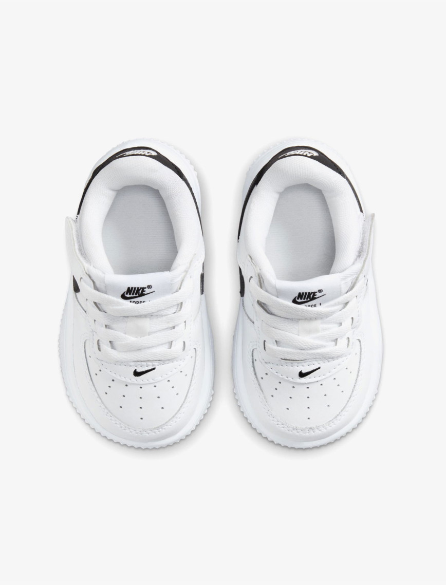 Nike Force 1 Low EasyOn Çocuk Beyaz Spor Ayakkabı Nike Force 1 Low EasyOn Çocuk Beyaz Spor Ayakkabı