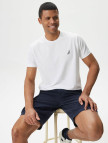 Nautica Erkek Beyaz Standart Fit T-Shirt Nautica Erkek Beyaz Standart Fit T-Shirt