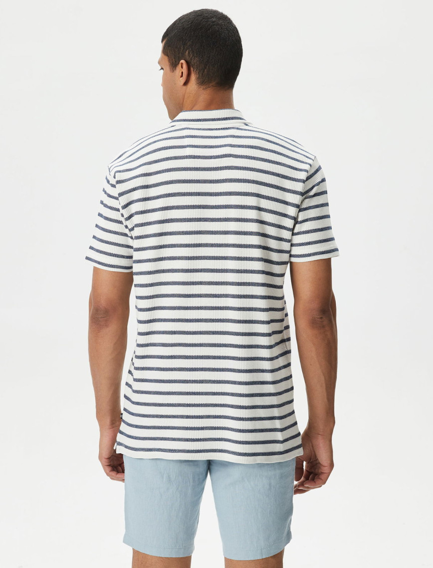 Nautica Erkek Lacivert Classic Fit Kısa Kollu Çizgili Polo Nautica Erkek Lacivert Classic Fit Kısa Kollu Çizgili Polo