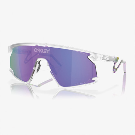 OAKLEY 0OO9237 Injected Erkek Beyaz Güneş Gözlüğü OAKLEY 0OO9237 Injected Erkek Beyaz Güneş Gözlüğü