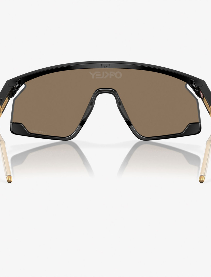 OAKLEY 0OO9237 Injected Erkek Siyah Güneş Gözlüğü OAKLEY 0OO9237 Injected Erkek Siyah Güneş Gözlüğü