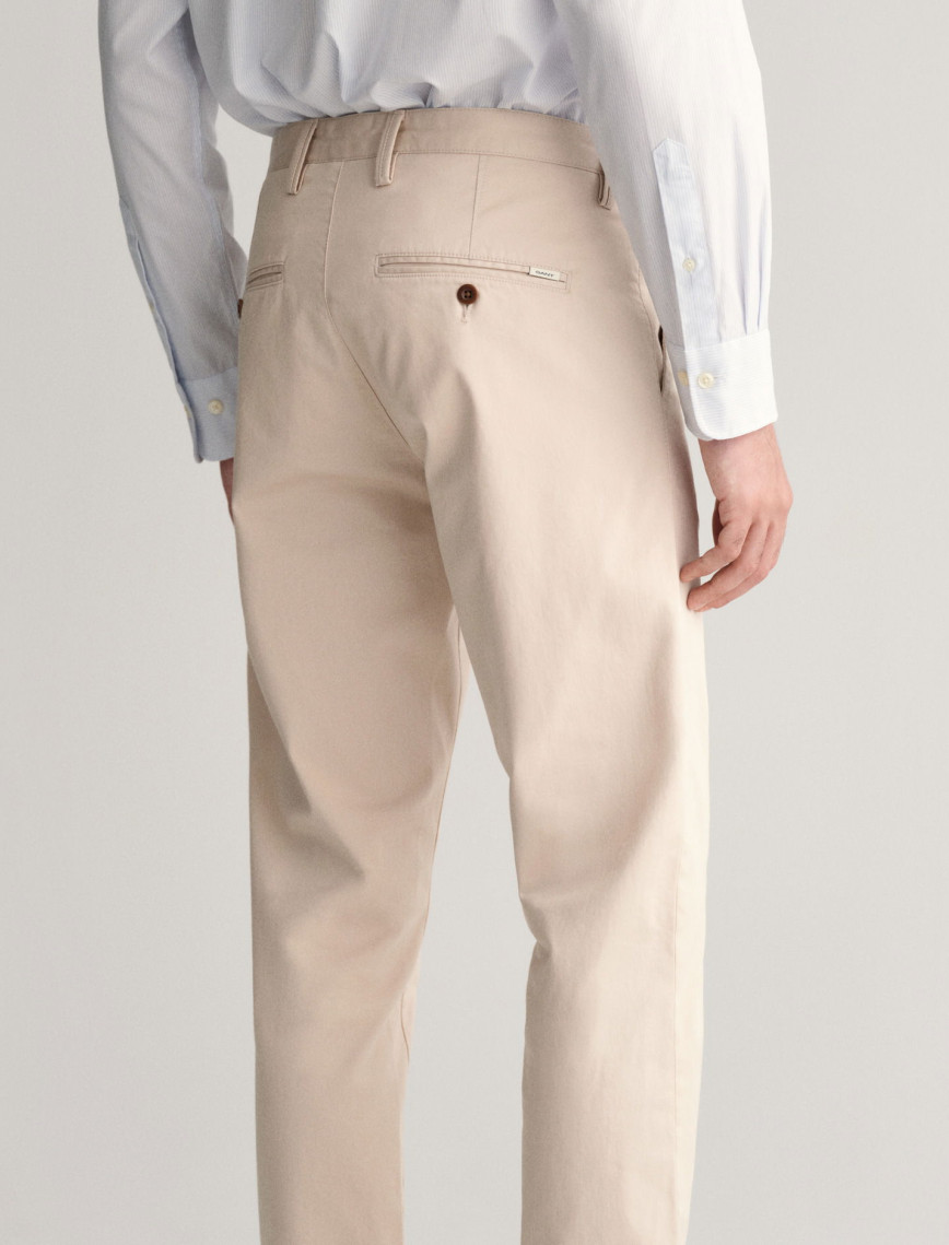 GANT Erkek Krem Slim Fit Chino Pantolon GANT Erkek Krem Slim Fit Chino Pantolon