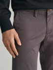 GANT Erkek Gri Slim Fit Chino Pantolon GANT Erkek Gri Slim Fit Chino Pantolon