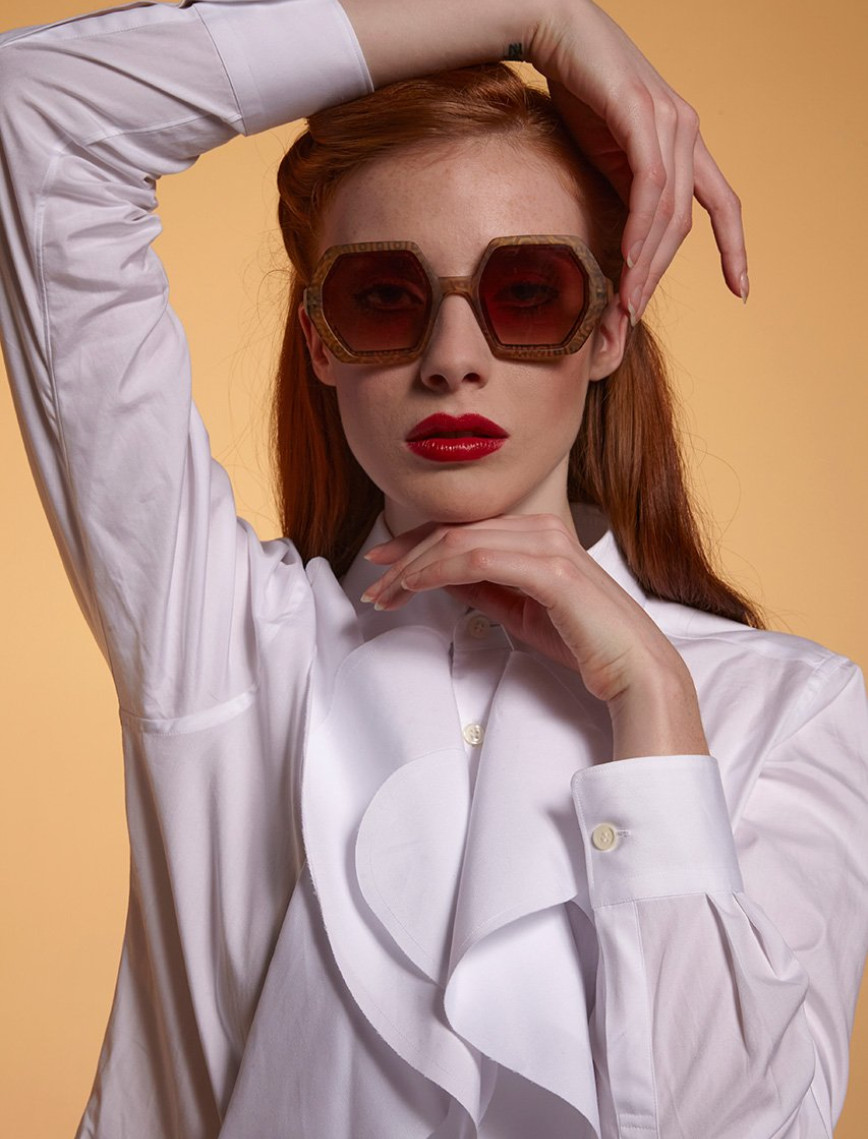 Okkia Emma Big Hexagonal Güneş Gözlüğü
Gold Okkia Emma Big Hexagonal Güneş Gözlüğü
Gold