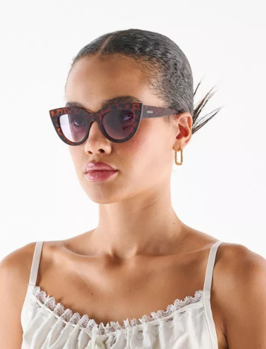 OK0Okkia Claudia Big Cat Güneş Gözlüğü
Turtle