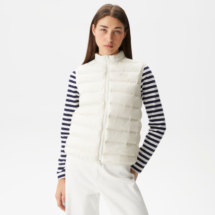 Lacoste Kadın Dik Yaka Kapitone Beyaz Yelek Lacoste Kadın Dik Yaka Kapitone Beyaz Yelek