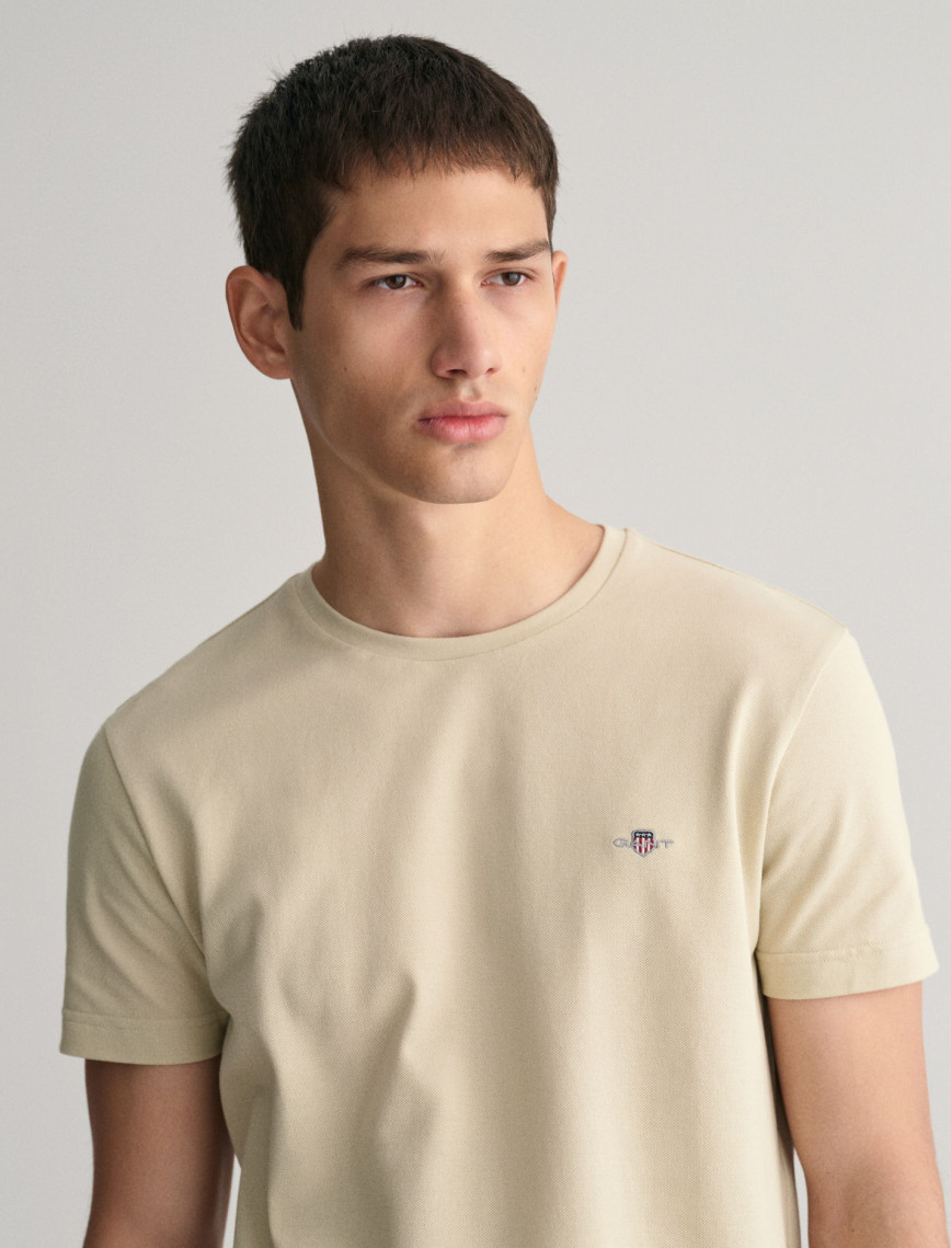 GANT Erkek Bej Slim Fit Bisiklet Yaka T-Shirt GANT Erkek Bej Slim Fit Bisiklet Yaka T-Shirt