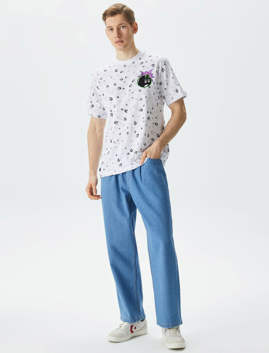 The Hundreds Pins Erkek Beyaz T-Shirt The Hundreds Pins Erkek Beyaz T-Shirt