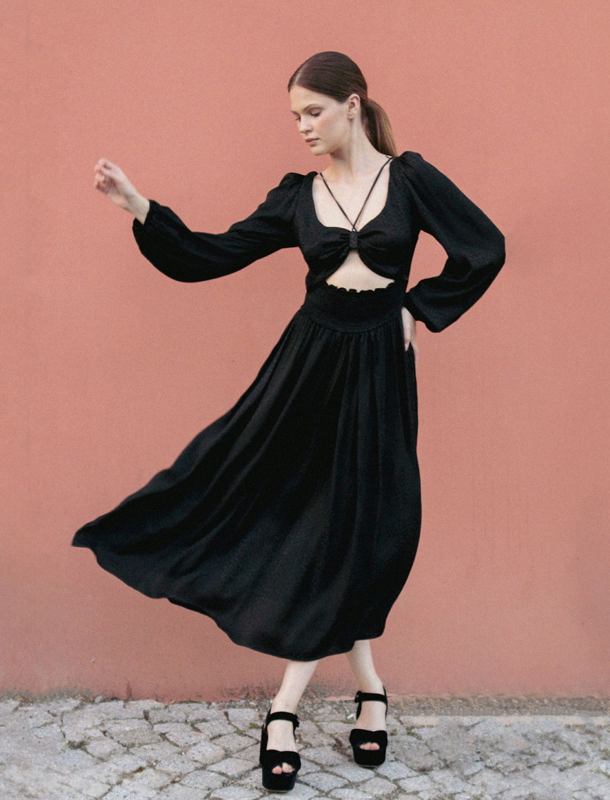 Marais Studio Kadın Nebula Siyah Viskon Cutoutlu Elbise Marais Studio Kadın Nebula Siyah Viskon Cutoutlu Elbise