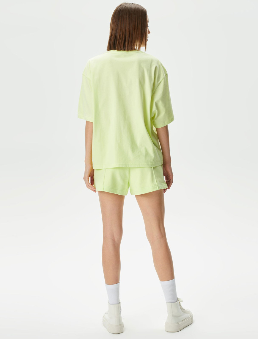 Les Benjamins Essential 301 Kadın Yeşil Şort Les Benjamins Essential 301 Kadın Yeşil Şort