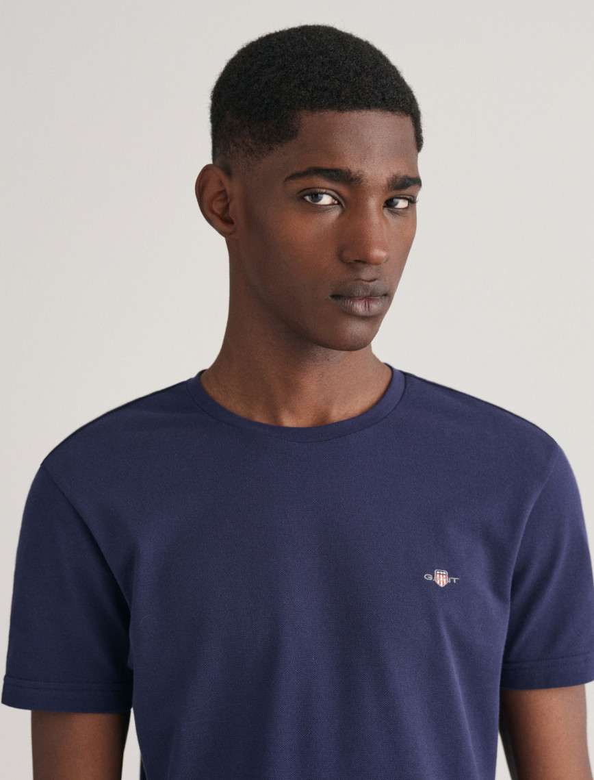 GANT Erkek Lacivert Slim Fit Bisiklet Yaka T-Shirt GANT Erkek Lacivert Slim Fit Bisiklet Yaka T-Shirt