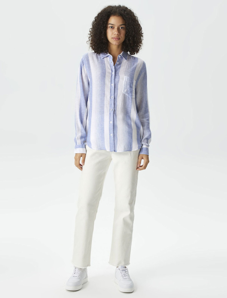 Nautica Kadın Mavi Standart Fit Uzun Kollu Çizgili Gömlek Nautica Kadın Mavi Standart Fit Uzun Kollu Çizgili Gömlek