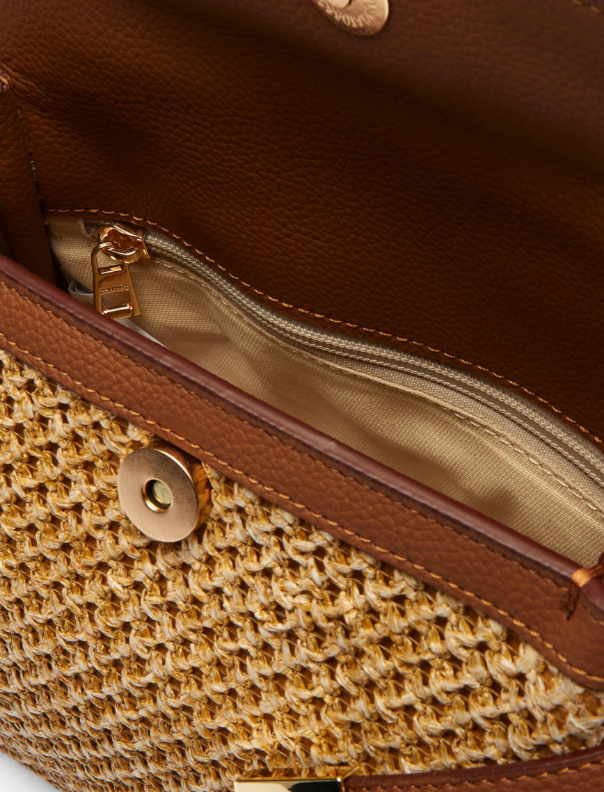 Nautica Kadın Bej Omuz Çantası Nautica Kadın Bej Omuz Çantası