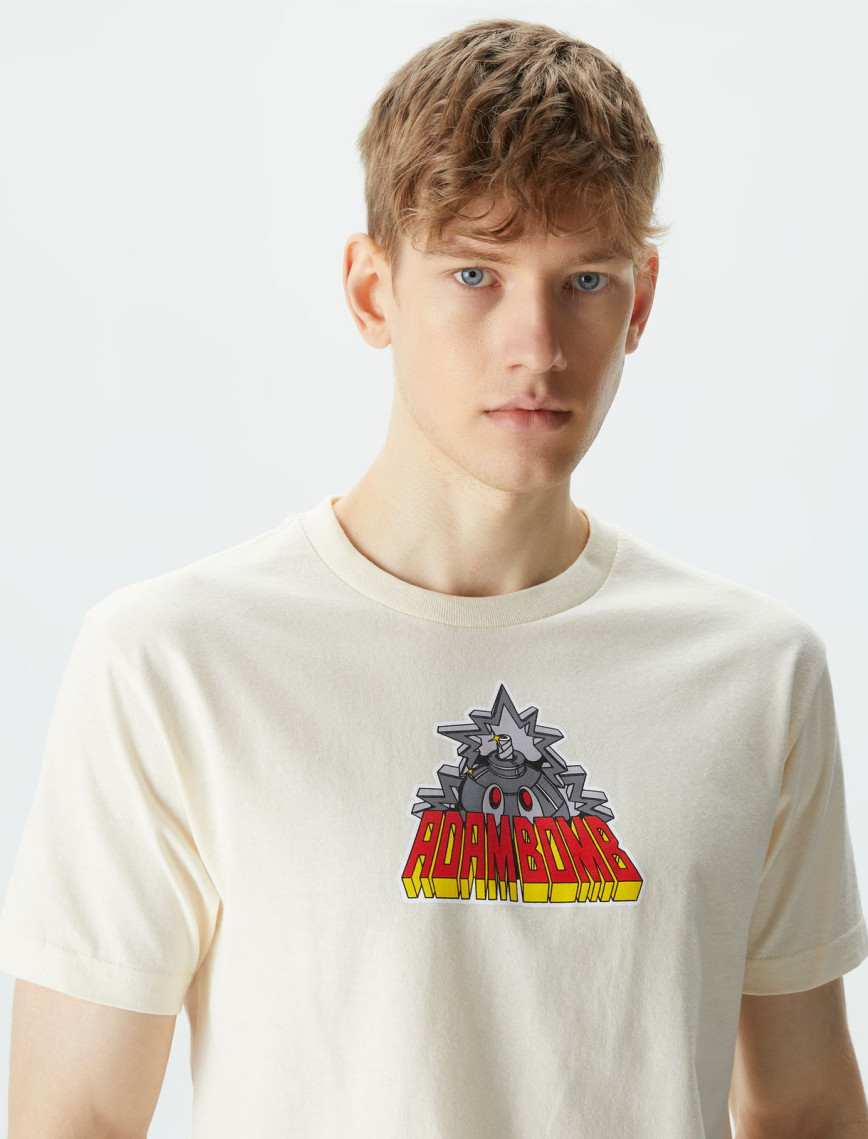 The Hundreds Mecha Bomb Erkek Krem T-Shirt The Hundreds Mecha Bomb Erkek Krem T-Shirt
