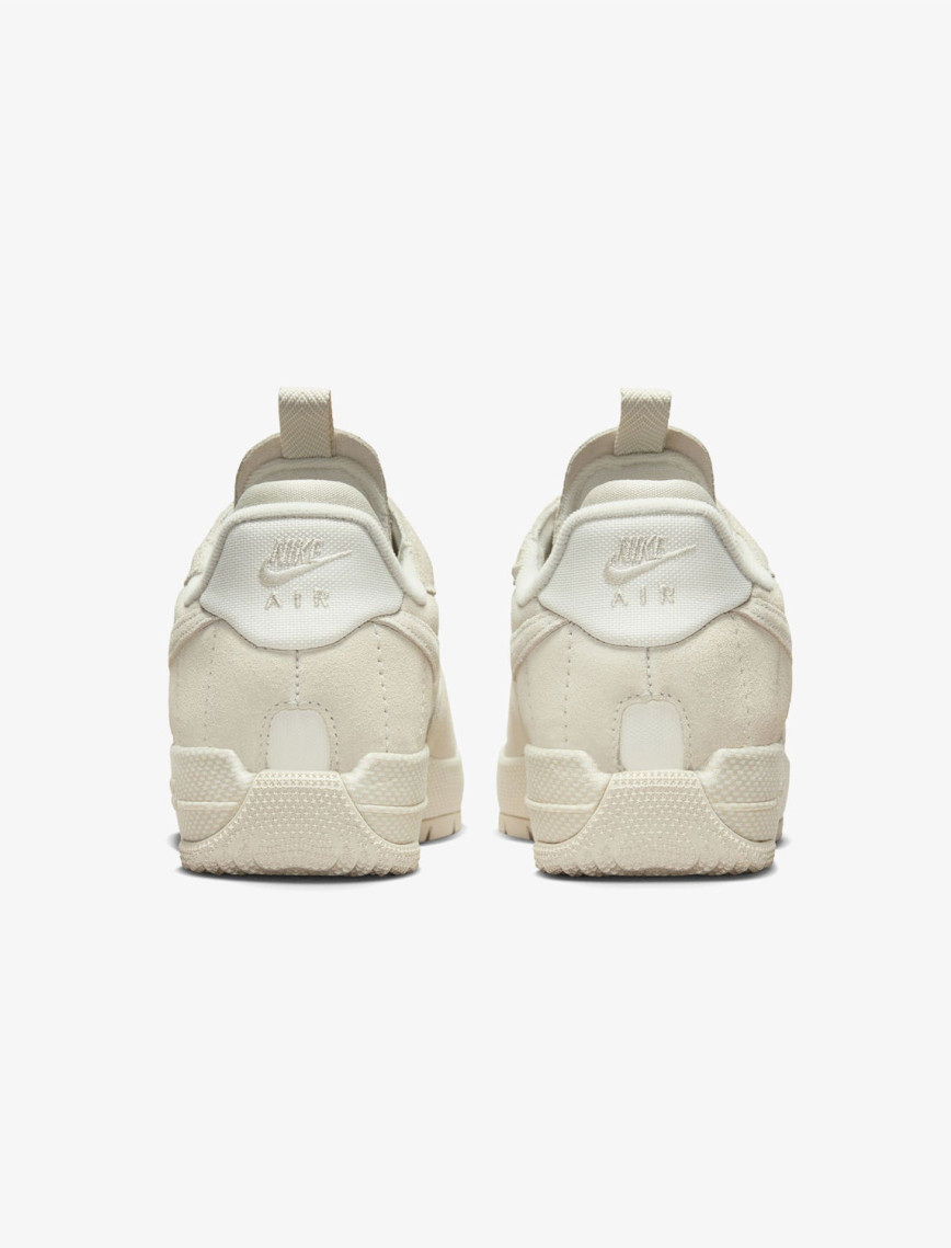 Nike Air Force 1 Wild Kadın Krem Rengi Spor Ayakkabı Nike Air Force 1 Wild Kadın Krem Rengi Spor Ayakkabı