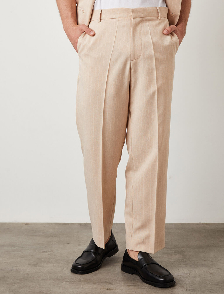 Çizgili Boru Paça Pantolon Çizgili Boru Paça Pantolon