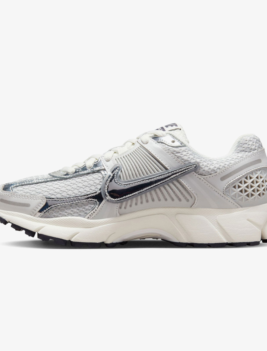 Nike Zoom Vomero 5 Kadın Gri Spor Ayakkabı Nike Zoom Vomero 5 Kadın Gri Spor Ayakkabı