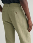 GANT Erkek Yeşil Relaxed Fit Keten Pantolon GANT Erkek Yeşil Relaxed Fit Keten Pantolon