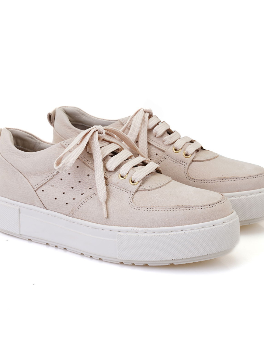Kadın Bej Deri Spor Ayakkabı Kadın Bej Deri Spor Ayakkabı